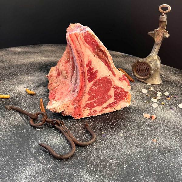 Dallas Steak Prime Plus + (1 Kg), BMS 8-9, Grade Quality A5  (1)