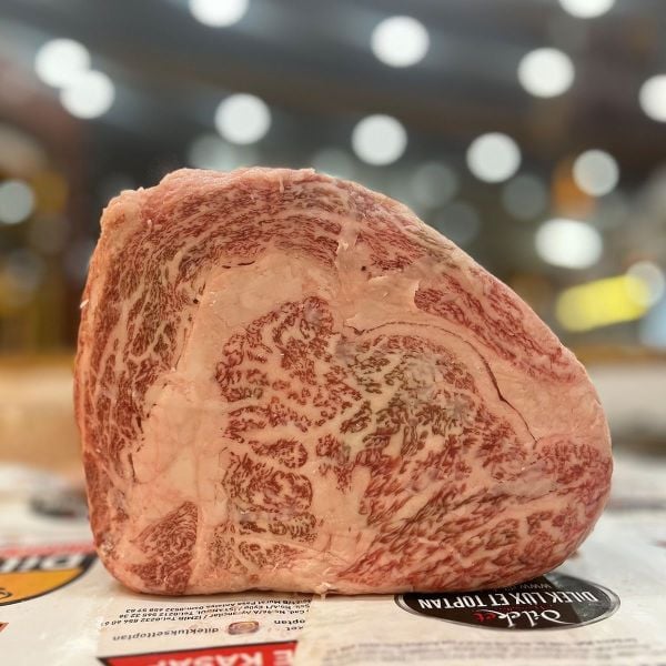 Wagyu Prime Plus + 1 Kg, BMS 10-11, Grade Quality A5 (Kobe Eti)